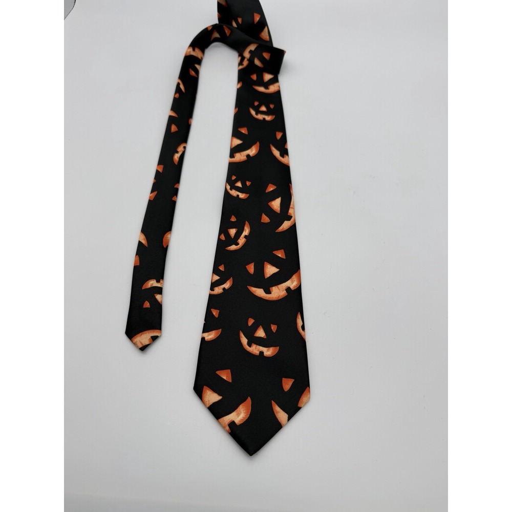 Halloween Parquet Tie Polyester Black Orange Jack O Lantern Faces 57" Festive